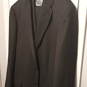 FUBU Collection Men 3 Piece Grayish Brown Suit    46L